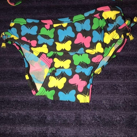 Old navy swimsuit 2T butterfly - Picture 3 of 4